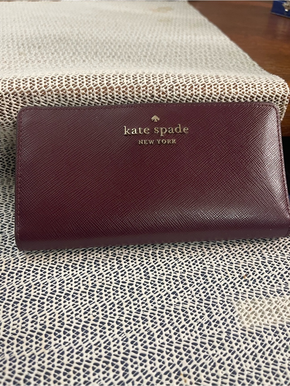 New no tag Kate Spade New York Burgundy snap closure Leather Wallet
